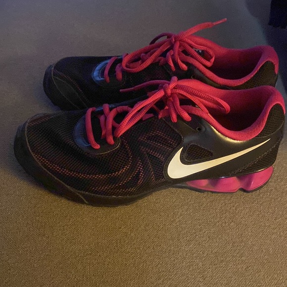 Nike sneakers - Picture 2 of 8